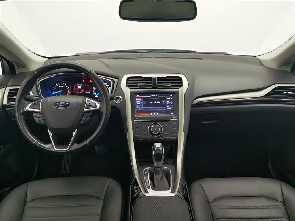 Ford Mondeo 2015 — фото 5