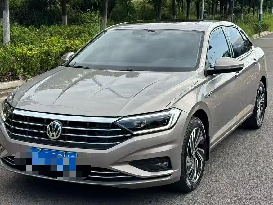 Volkswagen Sagitar 2021