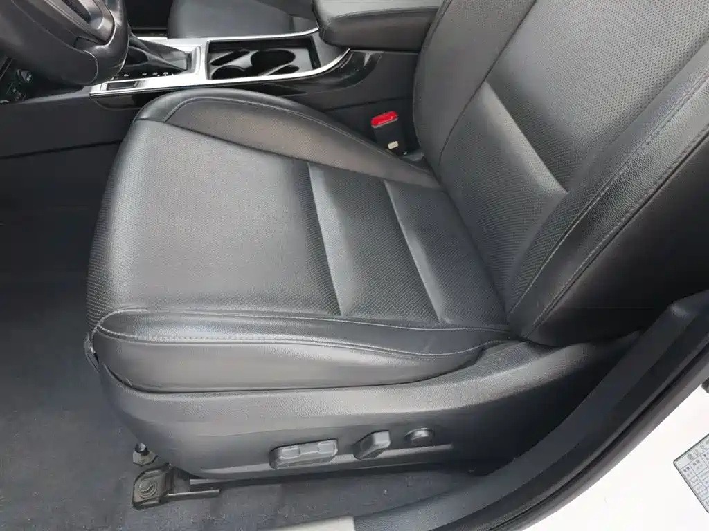Hyundai Mistra 2014 — фото 20
