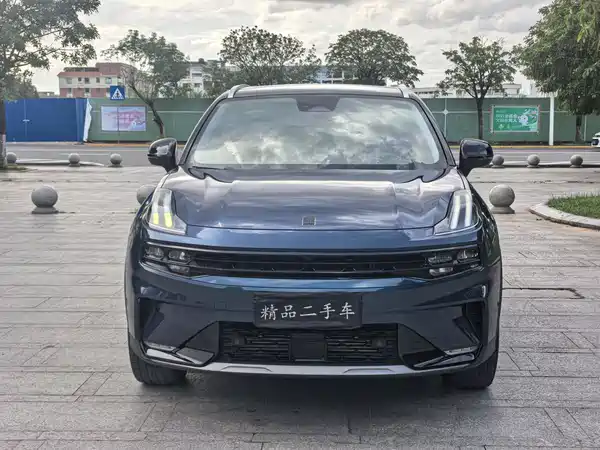 Lynk & Co 06 2022