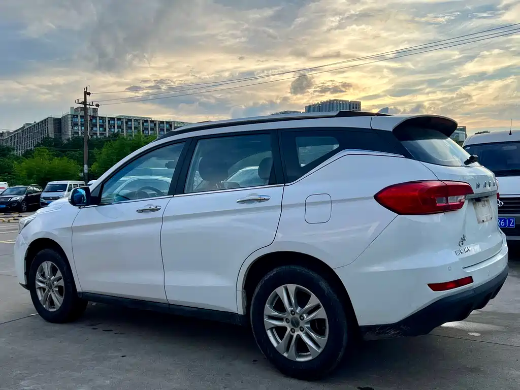 Haval M6 2018 — фото 12