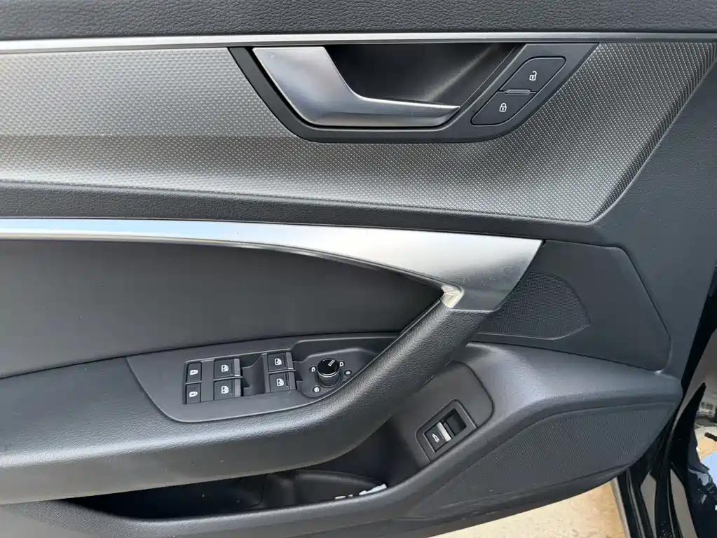 Audi A6L 2021 — фото 9