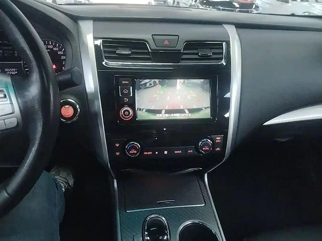 Nissan Teana 2017 — фото 13