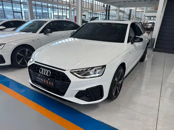 Audi A4L 2025