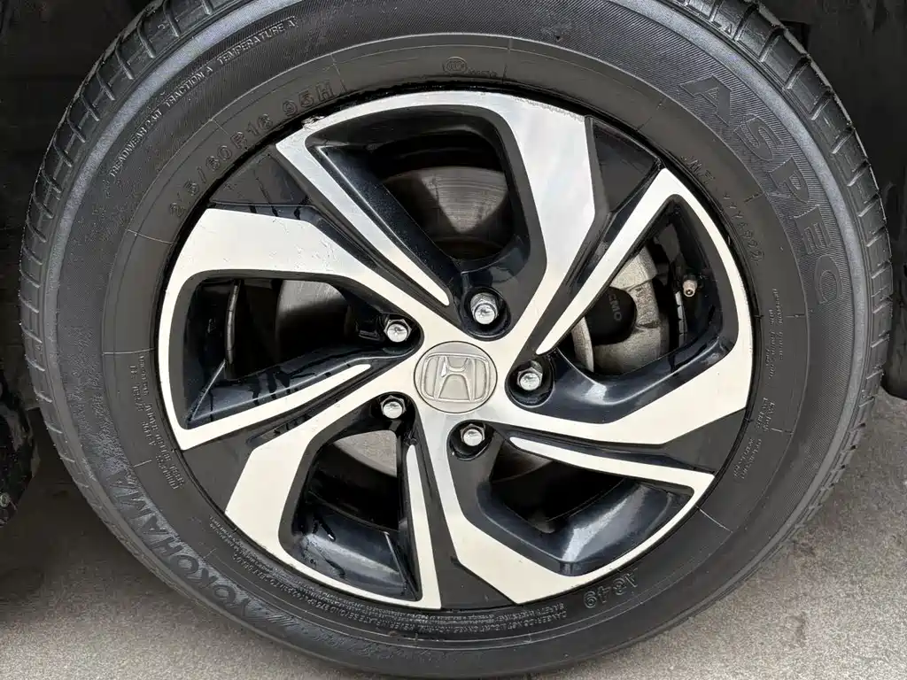 Honda Accord 2017 — фото 13