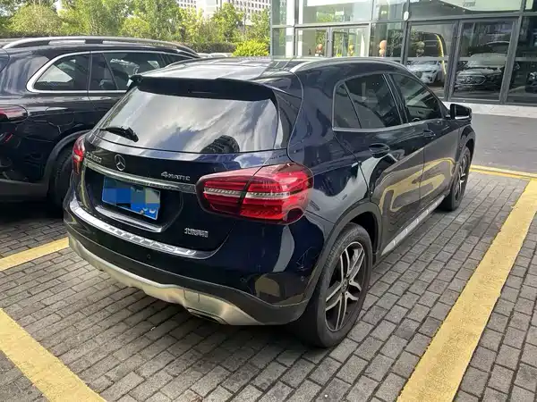 Mercedes-Benz GLA 2017