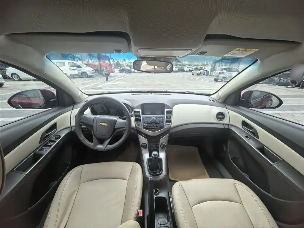 Chevrolet Cruze 2016 — фото 14