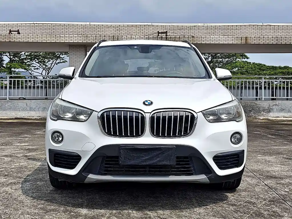 BMW X1 2018 — фото 2