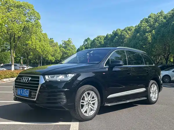Audi Q7 2016