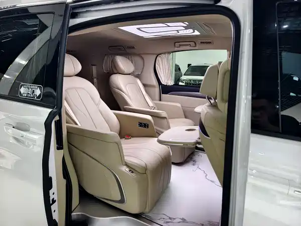 Buick GL8 New Energy 2025