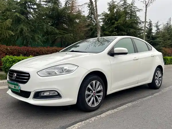 Fiat Viaggio 2014