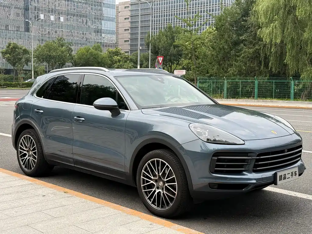 Porsche Cayenne 2018 — фото 6