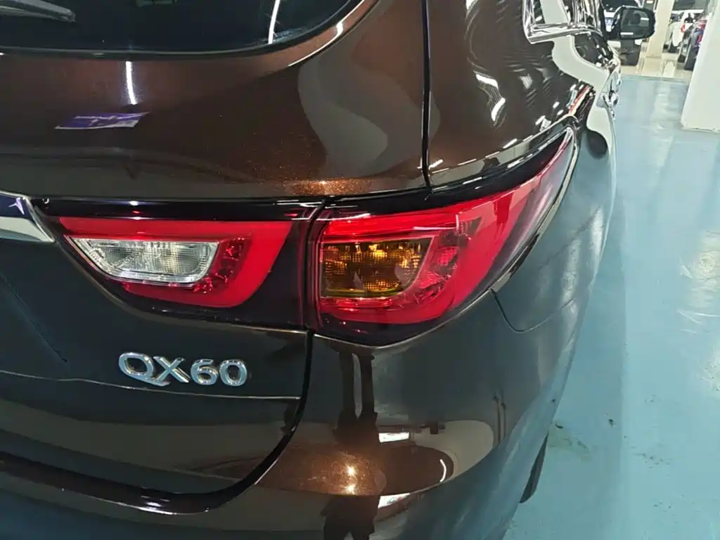 Infiniti QX60 2022 — фото 8