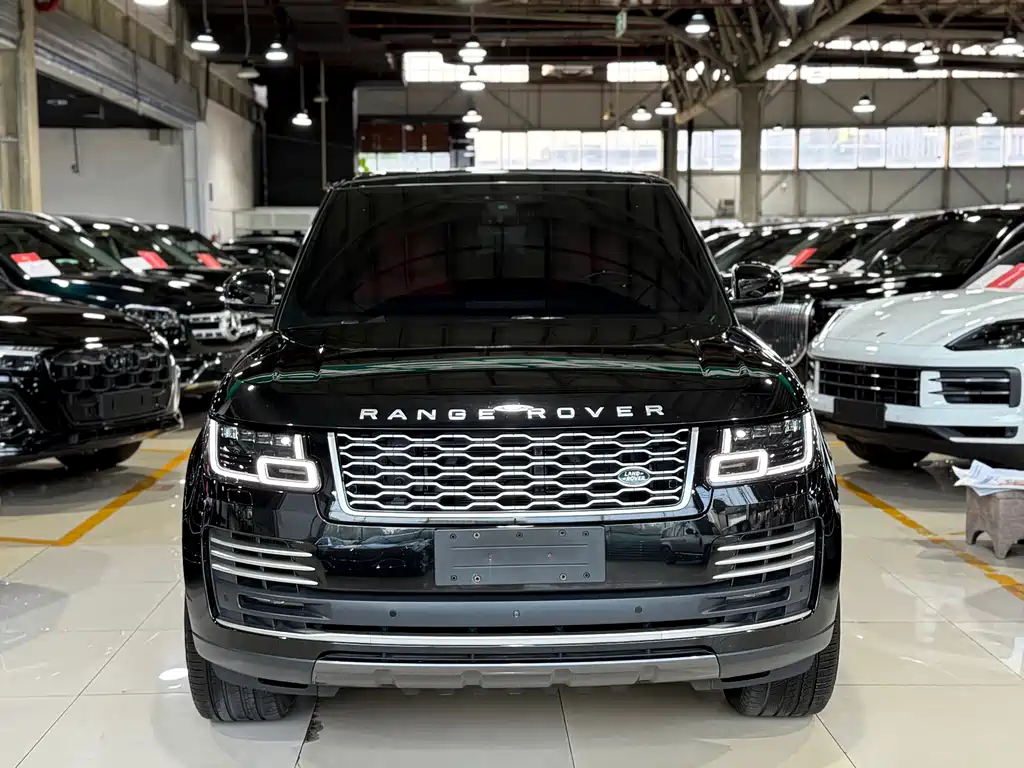 Land Rover Range Rover 2023 — фото 2