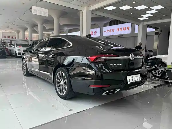 Buick LaCrosse 2021