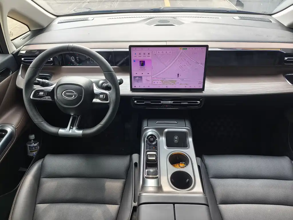 GAC Trumpchi E8 2024 — фото 13