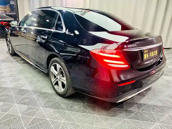 Mercedes-Benz E-Class 2016
