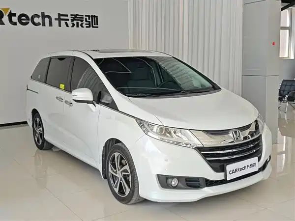 Honda Odyssey 2015