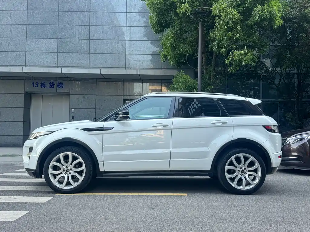 Land Rover Evoque 2012 — фото 3