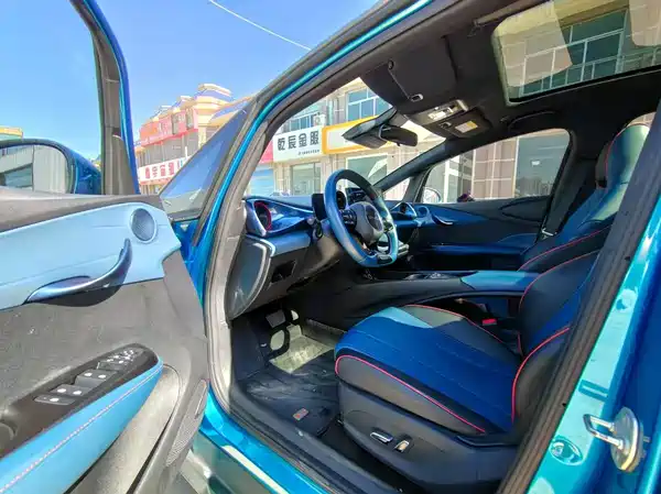 BYD Dolphin 2022