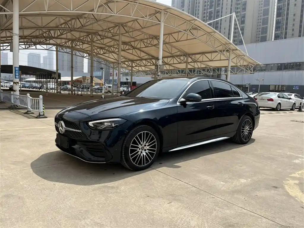 Mercedes-Benz C-Class 2023 — фото 2