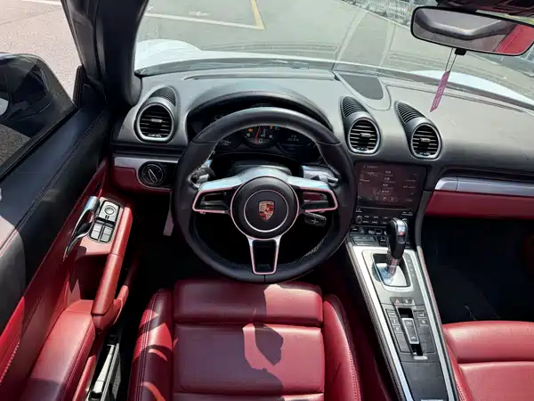 Porsche 718 2018