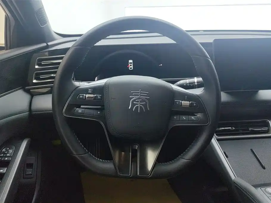 BYD Qin L 2025 — фото 15