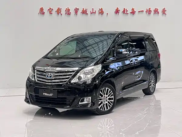 Toyota Alphard 2010