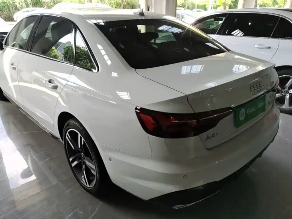 Audi A4L 2022