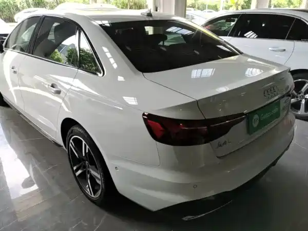 Audi A4L 2022