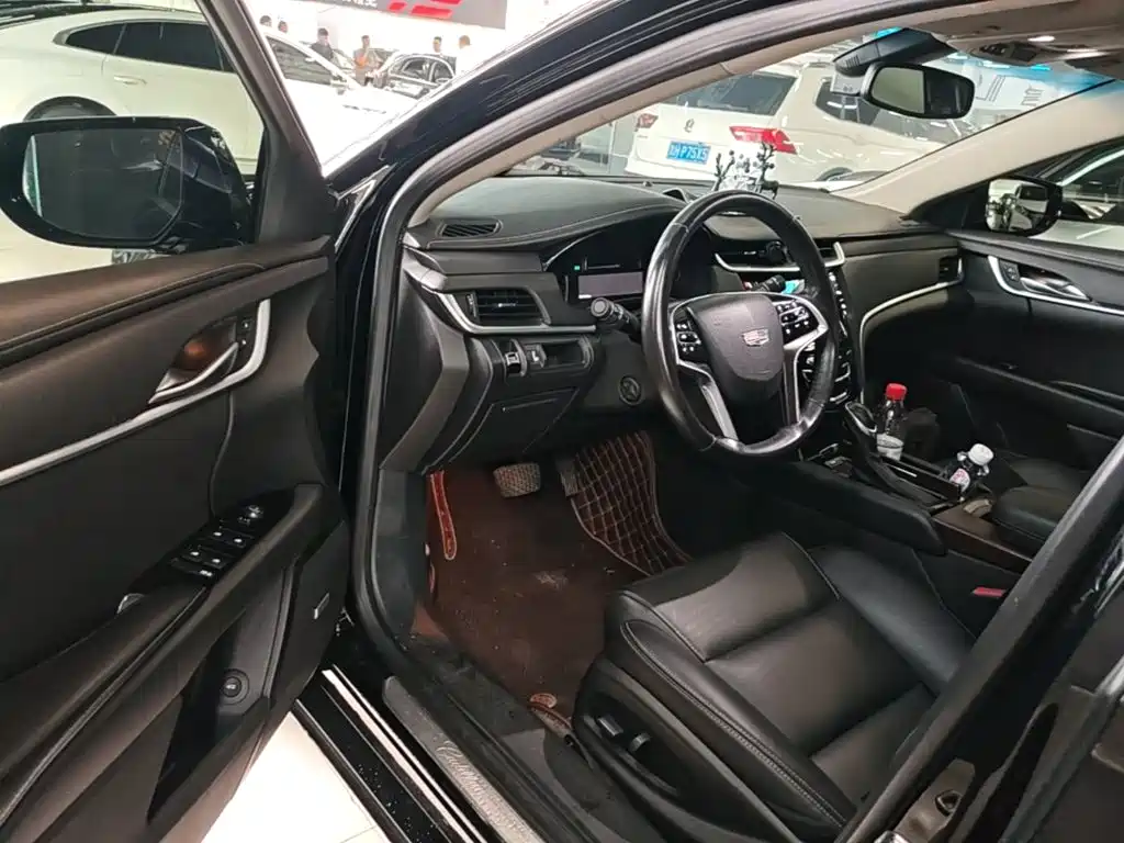 Cadillac XTS 2019 — фото 16