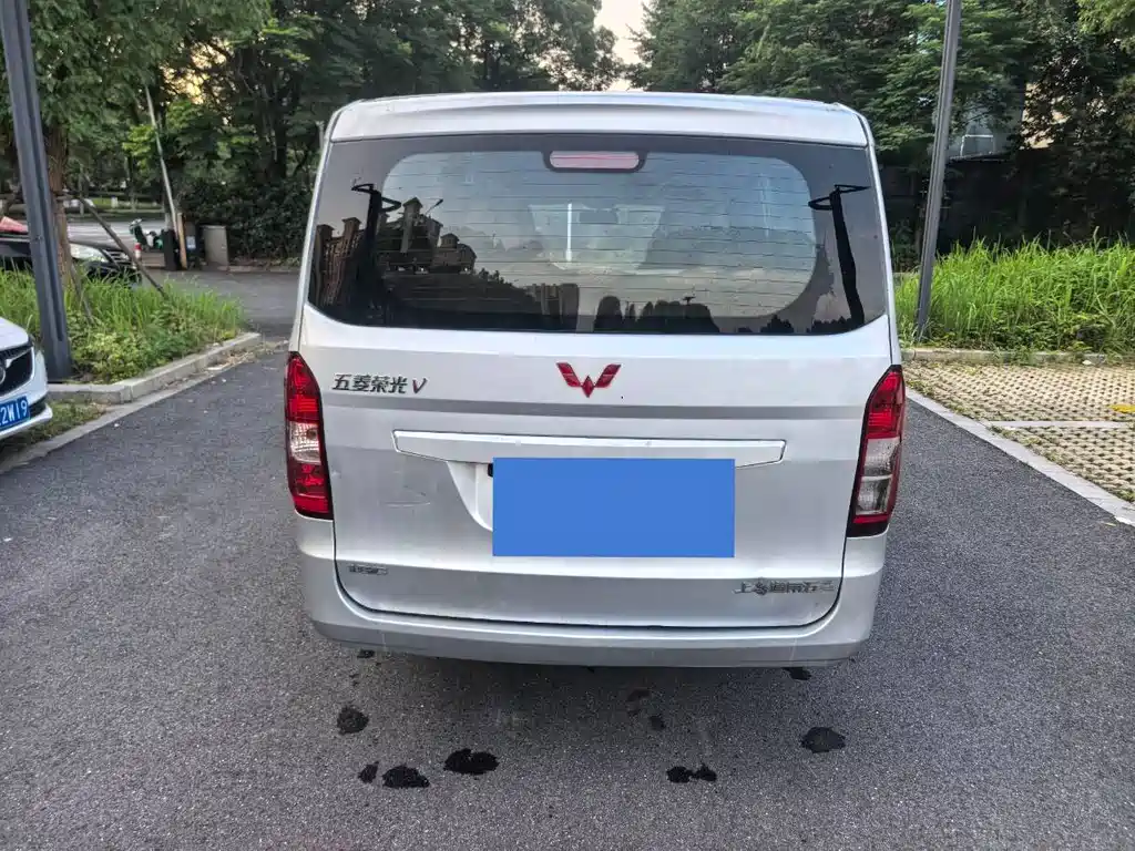 Wuling Rongguang V 2017 — фото 5