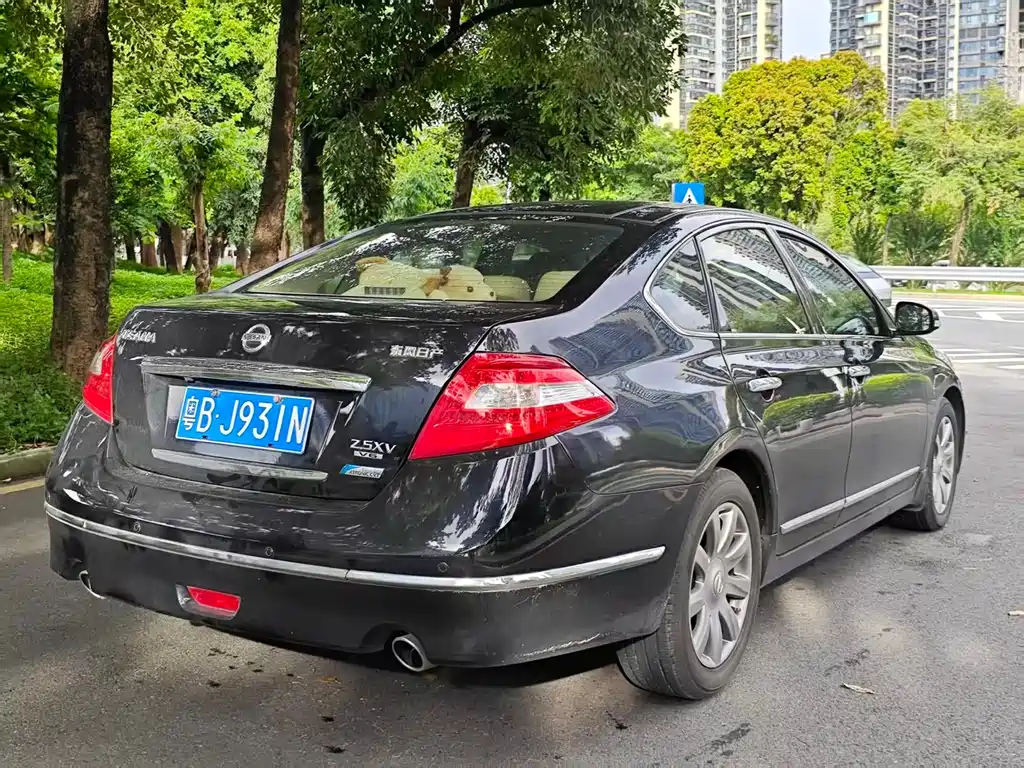 Nissan Teana 2010 — фото 13