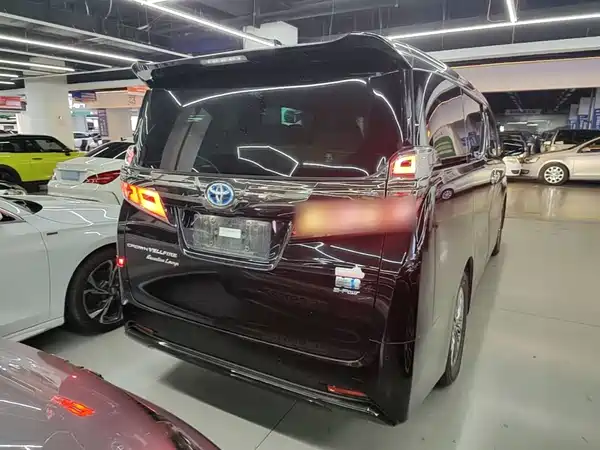 Toyota Vellfire 2022