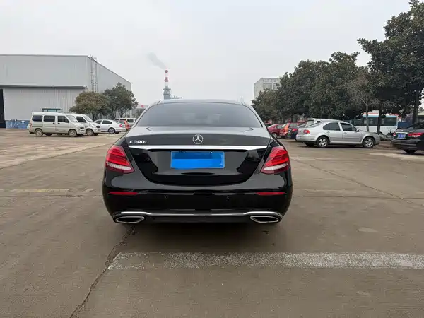 Mercedes-Benz E-Class 2016