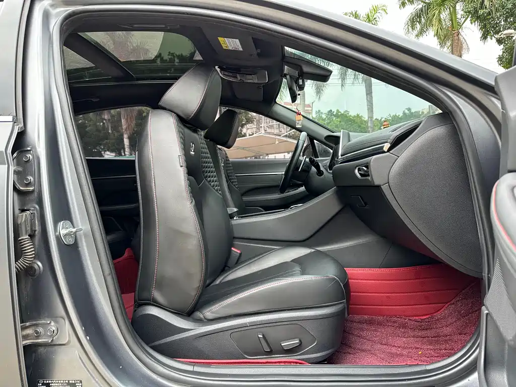 Hyundai Sonata 2022 — фото 12