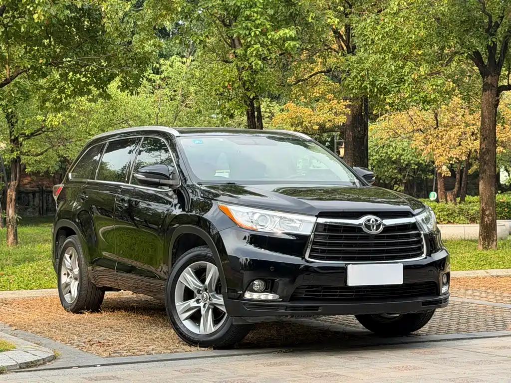 Toyota Highlander 2017 — фото 3