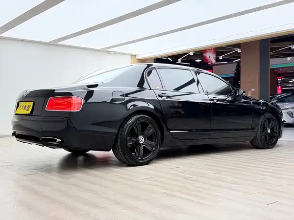 Bentley Flying Spur 2005