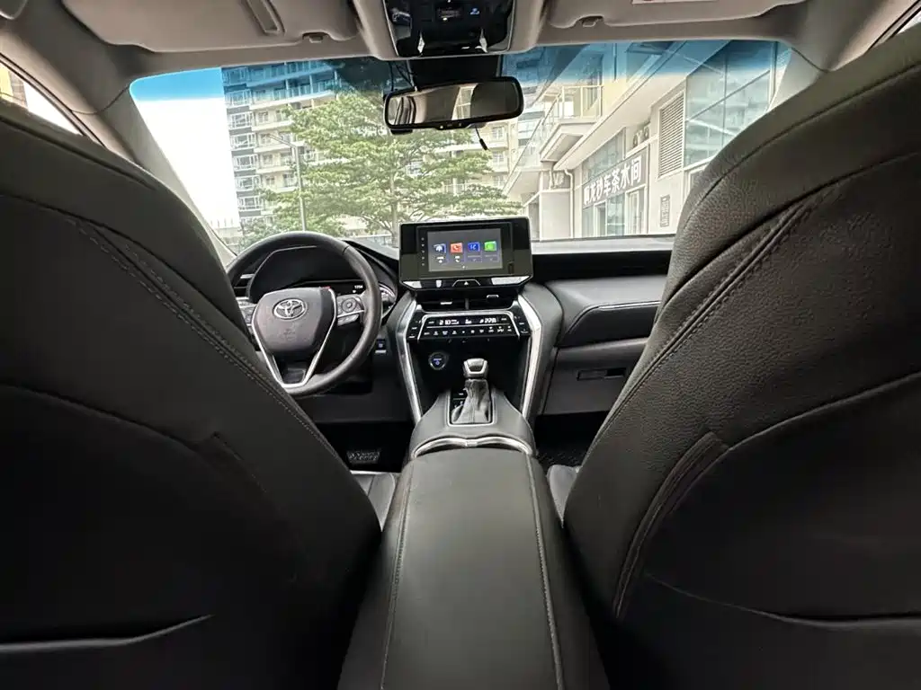 Toyota Harrier 2023 — фото 25