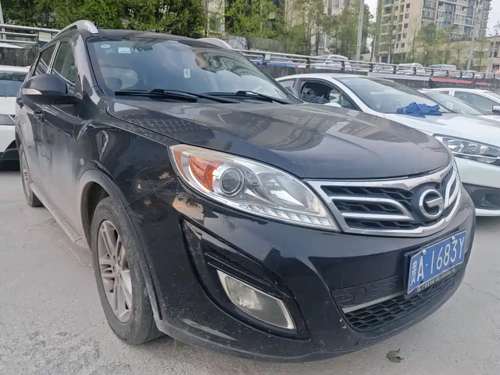 GAC Motor Trumpchi GS5 2014 — фото 3