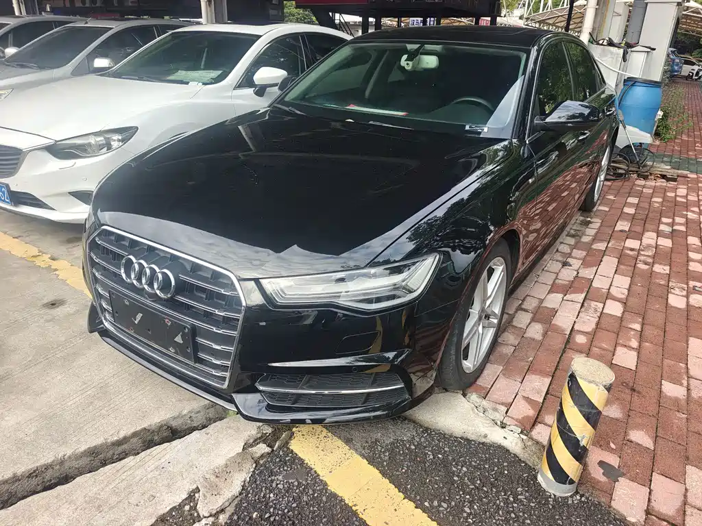 Audi A6L 2018 — фото 1