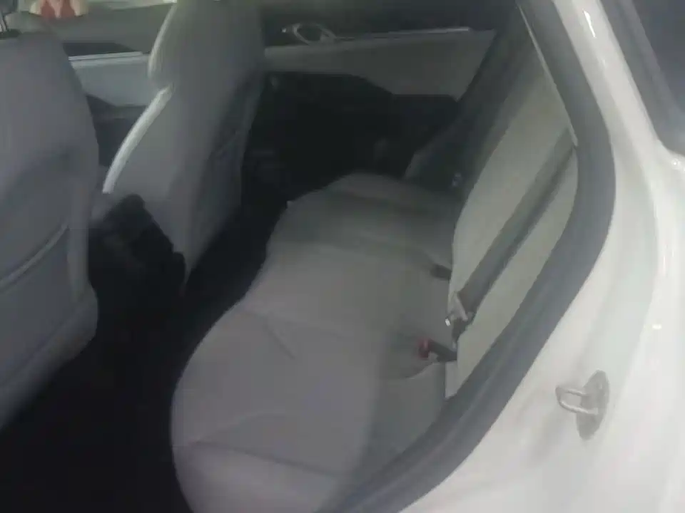 Geely Binyue 2025