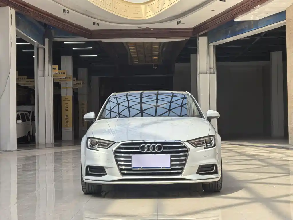 Audi A3 2020 — фото 2