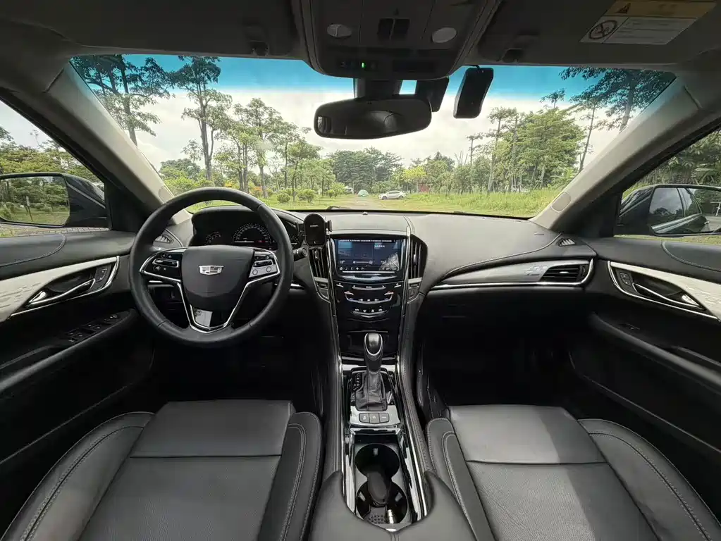 Cadillac ATS-L 2018 — фото 14