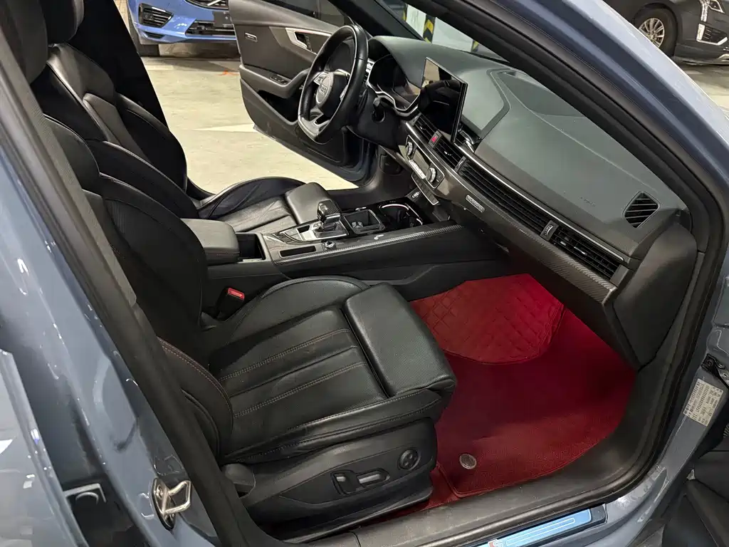 Audi A4L 2022