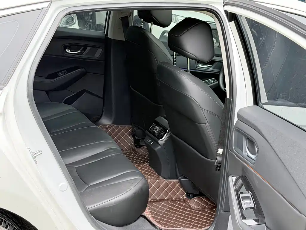 Honda Accord 2025 — фото 10