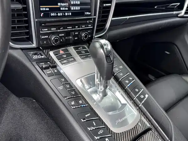 Porsche Panamera 2016