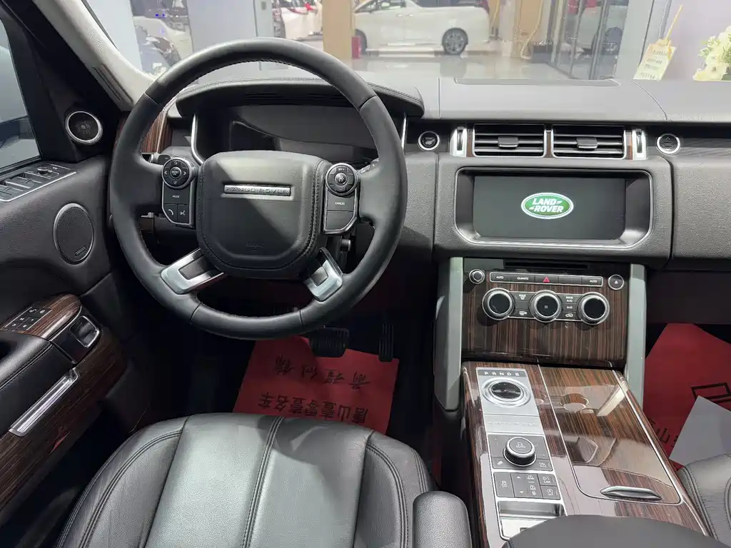 Land Rover Range Rover 2018 — фото 16