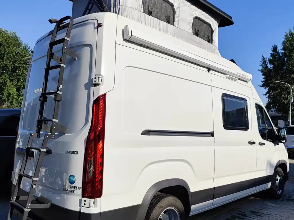 Maxus V90 RV 2025 — фото 24