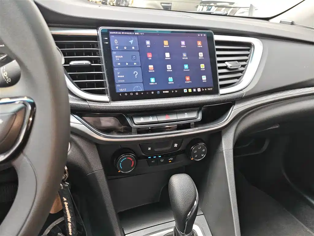 Buick Excelle 2021 — фото 13